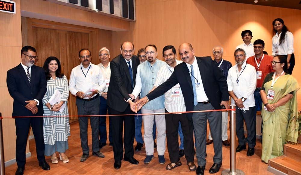आवास मानवाधिकार है, सभी के लिए पर्याप्त आवास जरूरी: एमिटी में ‘आर्किस्फेयर 2026’ का आयोजन