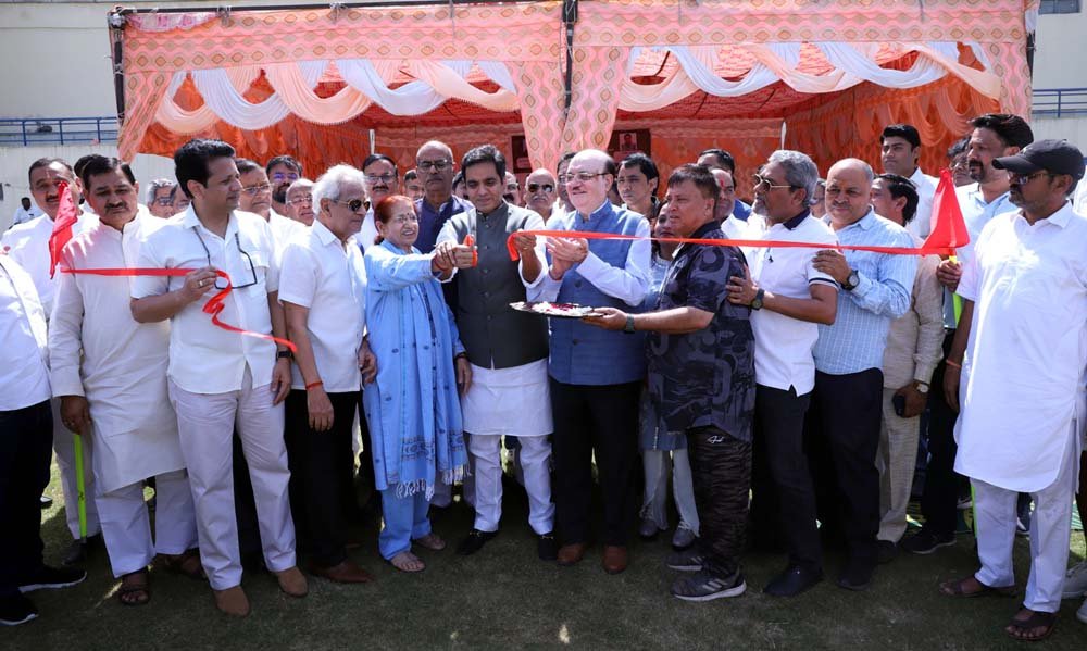 शहीद कैप्टन शशिकांत शर्मा की स्मृति में 26वें क्रिकेट टूर्नामेंट का आगाज