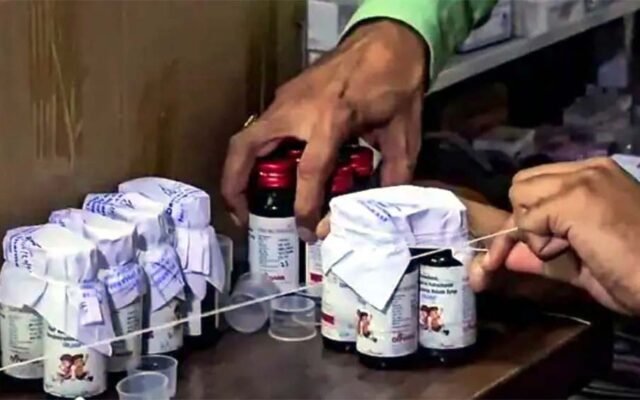गाजियाबाद में ₹85.80 लाख की कोडीन कफ सिरप बरामद, तीन आरोपी गिरफ्तार
