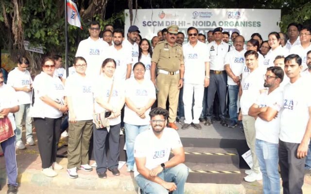 नोएडा में ‘वॉक फॉर लाइफ’ का आयोजन, 300 डॉक्टरों ने दिया क्रिटिकल केयर जागरूकता का संदेश